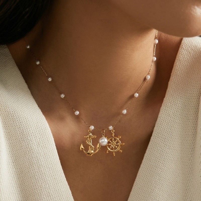 A Unique and Elegant Jewelry Piece Combining Nautical Charm with Sparkling Starfish Details for a Coastal-Inspired