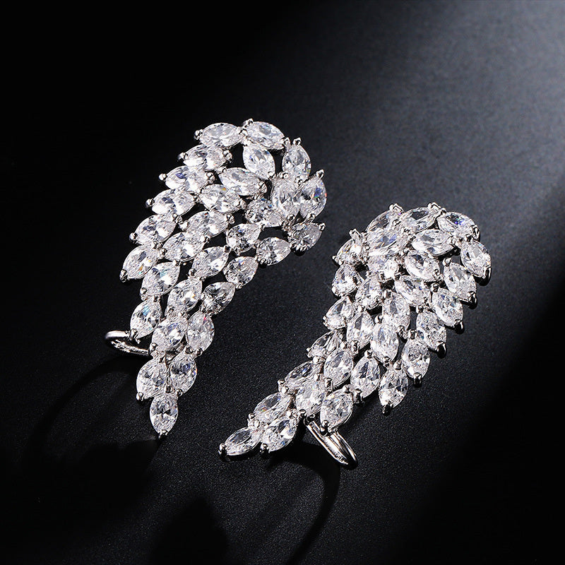 Stunning Brilliant Cubic Zirconia Earrings – Sparkling, High-Quality Design for a Luxurious and Elegant Look