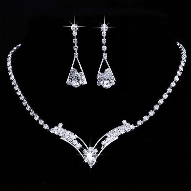 Fashion Korean Jewelry Set, Stylish Earrings and N...