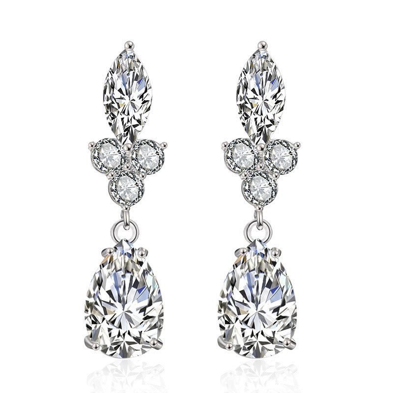 Classic Drop Earrings – Elegant Fashion Jewelry for Every Occasion