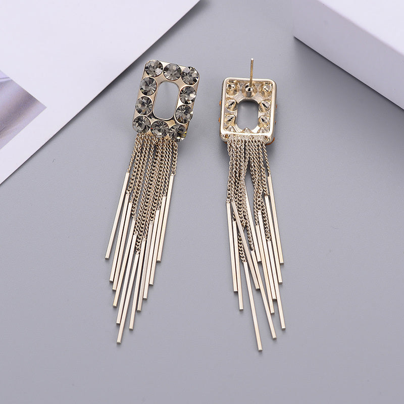 Personality Exaggerated Tassel Earrings Bold Fashion-Forward Design with Electroplating for a Unique Statement Look