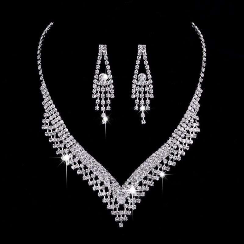 Full Rhinestone Jewelry Set, Stunning Necklace and Earrings with Brilliant Rhinestone Detailing for Maximum Sparkle and Elegance