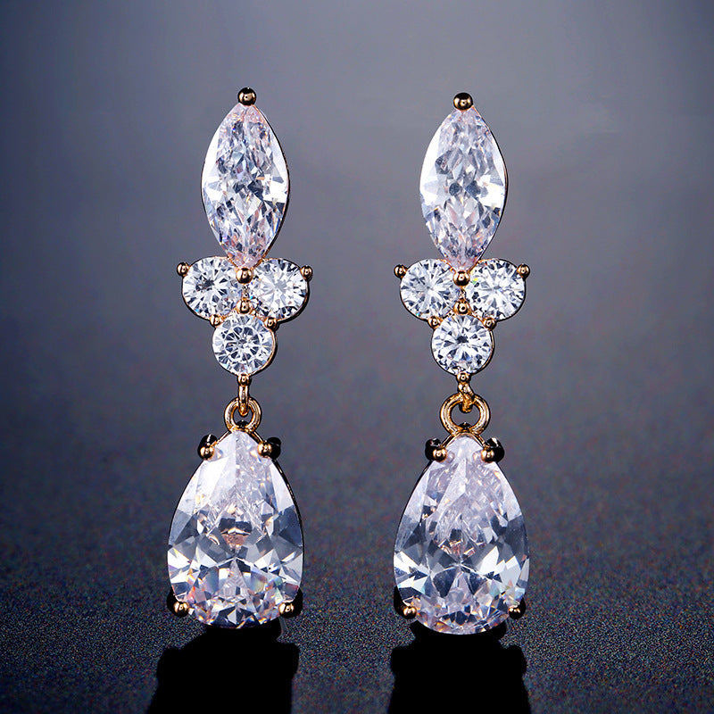 Classic Drop Earrings – Elegant Fashion Jewelry for Every Occasion