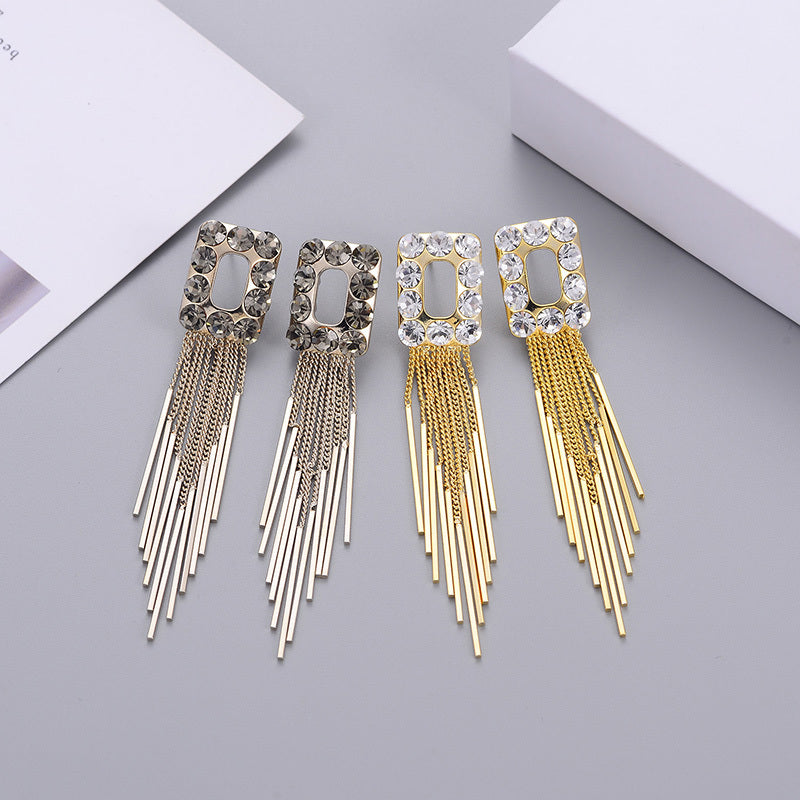 Personality Exaggerated Tassel Earrings Bold Fashion-Forward Design with Electroplating for a Unique Statement Look