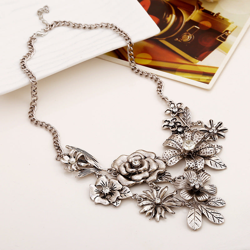 Handcrafted Floral Necklace: Embrace the Beauty of Nature in Every Bloom