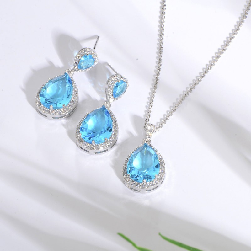 Elegant Bright Zircon Necklace Dazzling Sparkle wi...