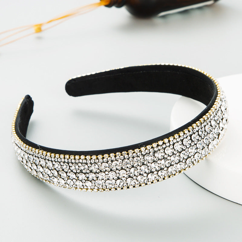 Non-slip Stone Headband, Elegant Design with Smooth Stones for a Secure Fit and Chic Look That Stays in Place