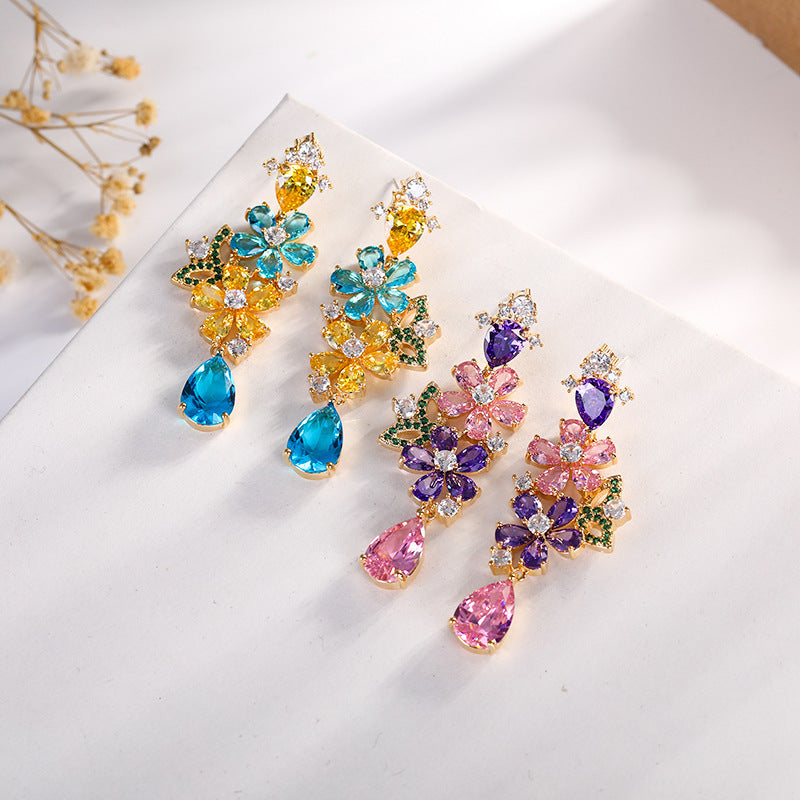 Flower Waterdrop Earrings, Delicate Floral Design with Dazzling Waterdrop Pendants for a Soft and Sophisticated Style